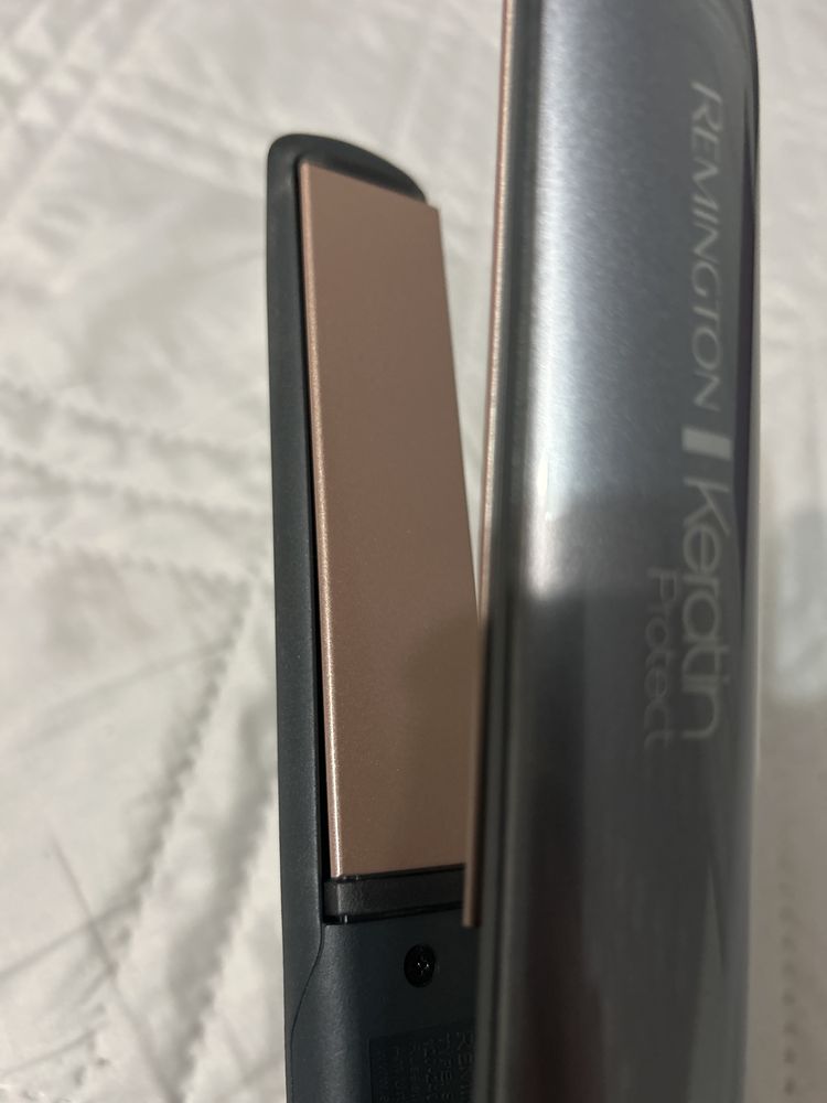 Преса за коса Remington keratin protect и маша на Babyliss 25мм