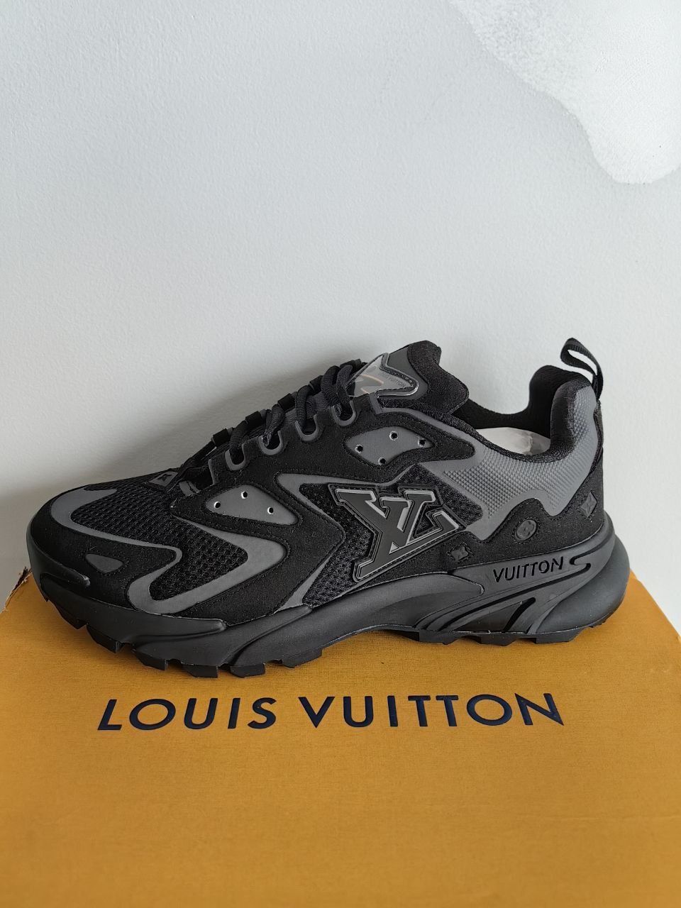 Кецове LV обувки Louis Vuitton маратонки