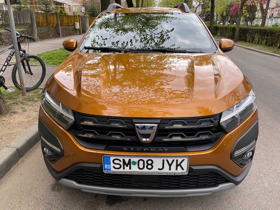 Dacia Sandero Stepway cu garantie si revizie gratuita