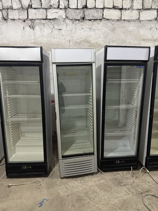 Холодильник в хорошем состонии с гарантией