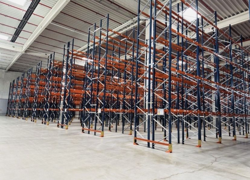 Rafturi metalice pentru euro paleti