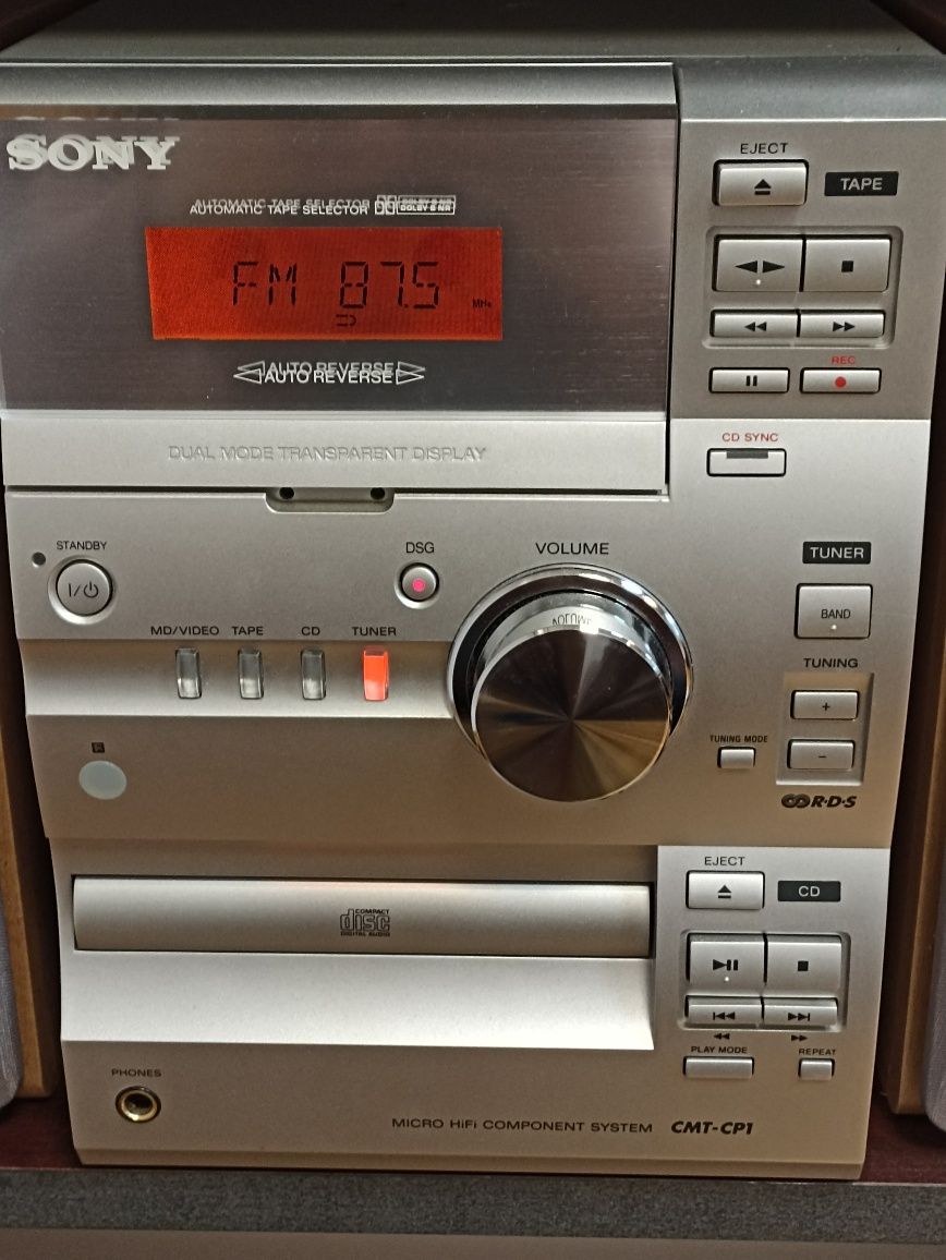 CMT-CP1 MinisistemAudio-Sony cu radio+casetofon+cd, stare perfecta