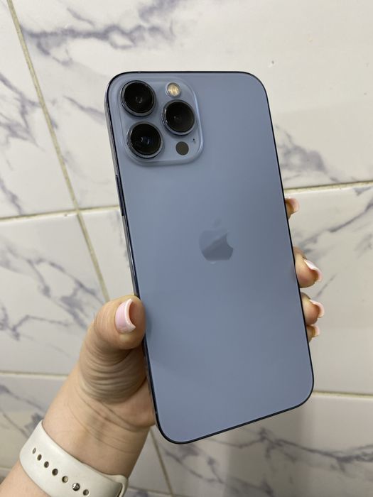 Продам срочно Айфон 13 про мах