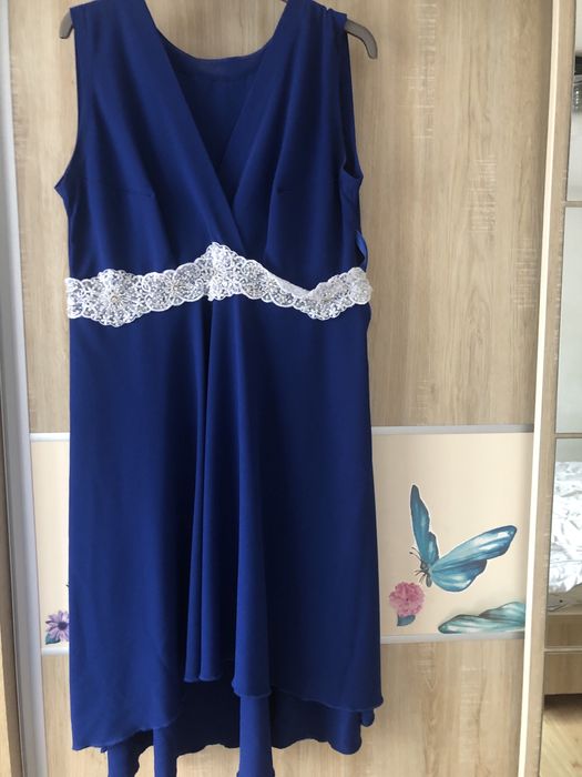 Vand rochie masura 42