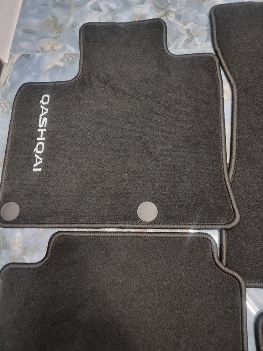 Текстилни постелки за автомобили