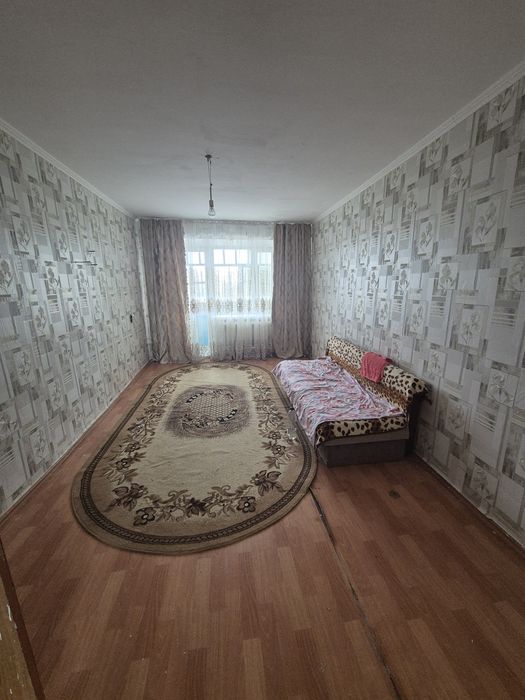 Екі бөлме үи сатылады