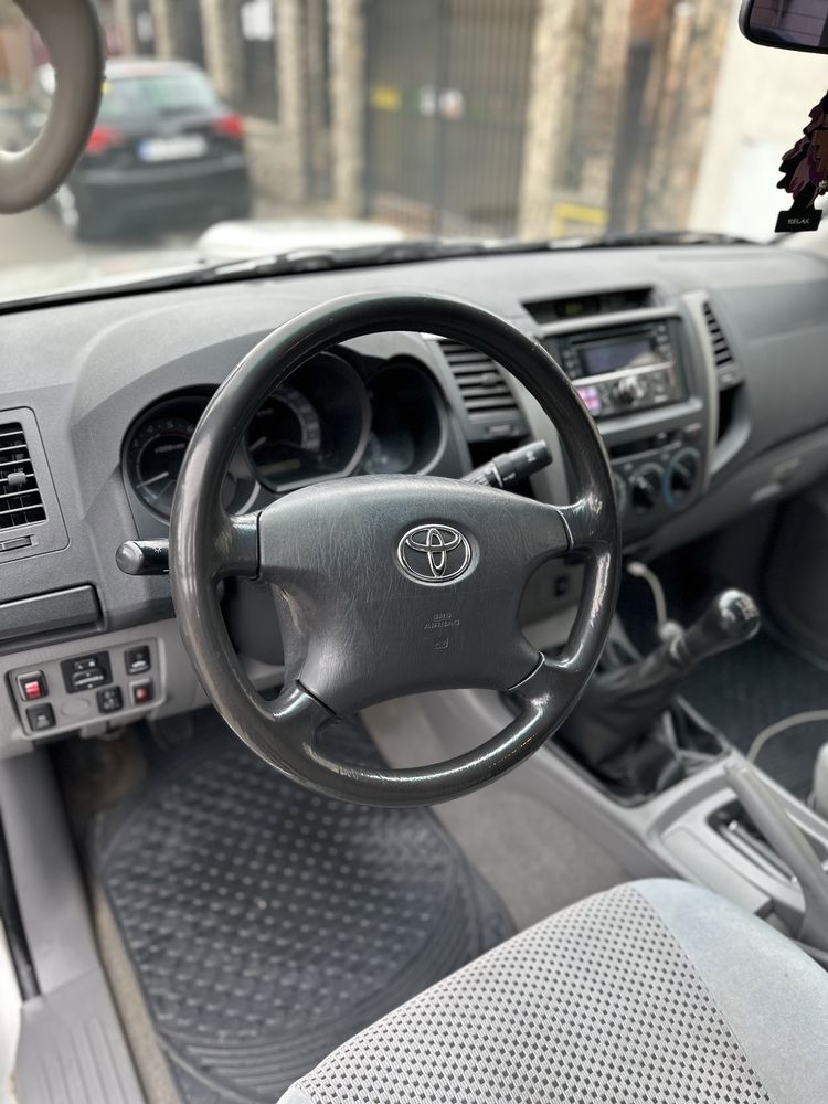 Toyota Hilux  (A) 117 500 km