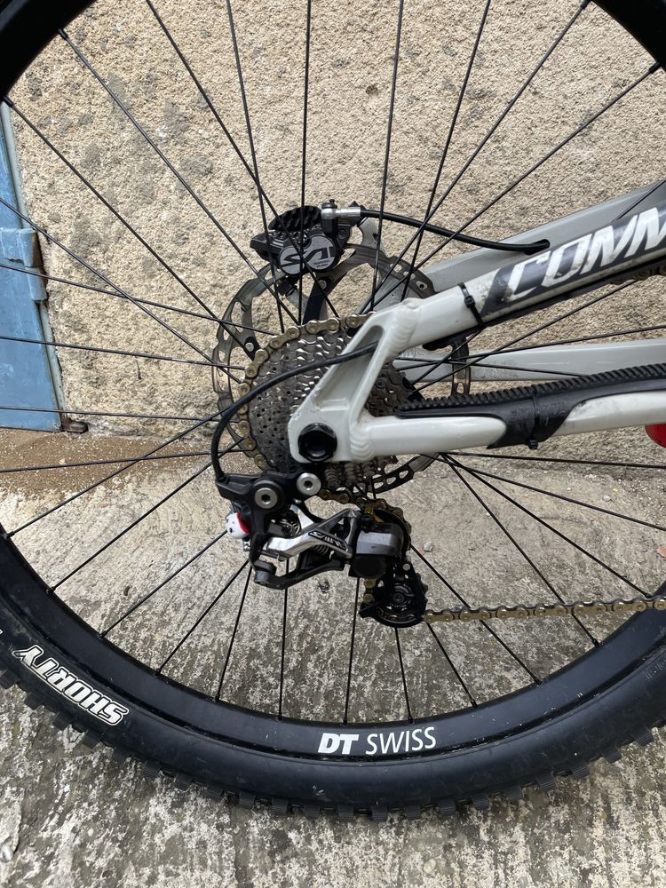 Bicileta commencal supreme v4.3 27.5