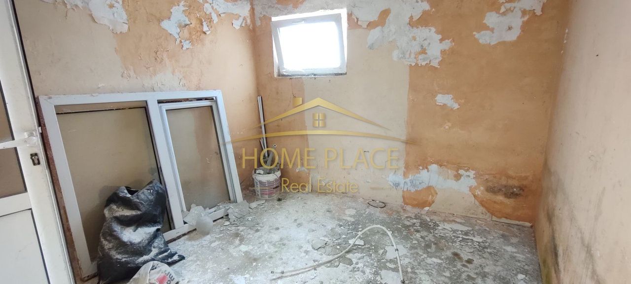 Продава се Къща в Варна, Колхозен пазар - 98 кв.м за 1531 €/кв.м - Снимка #2