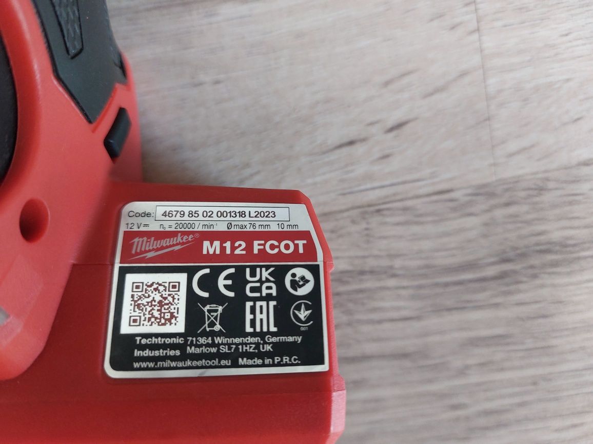 Flex milwaukee M12 FCOT, taiere în ambele sensuri, Nou