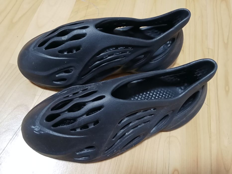 Кроксы закрытые 43-44 размер