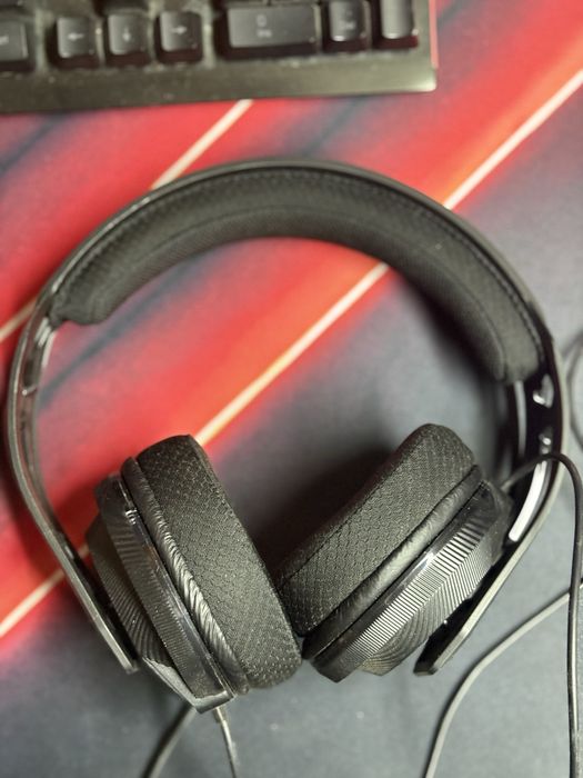 Геймърски слушалки Plantronics RIG 400