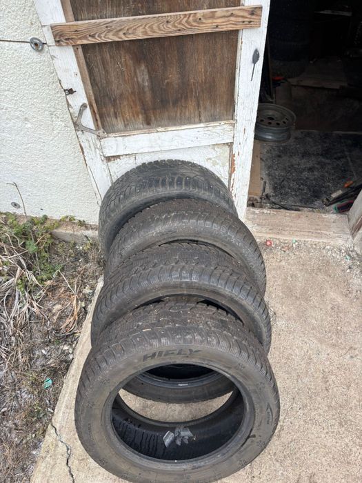 Продам зимний колесо