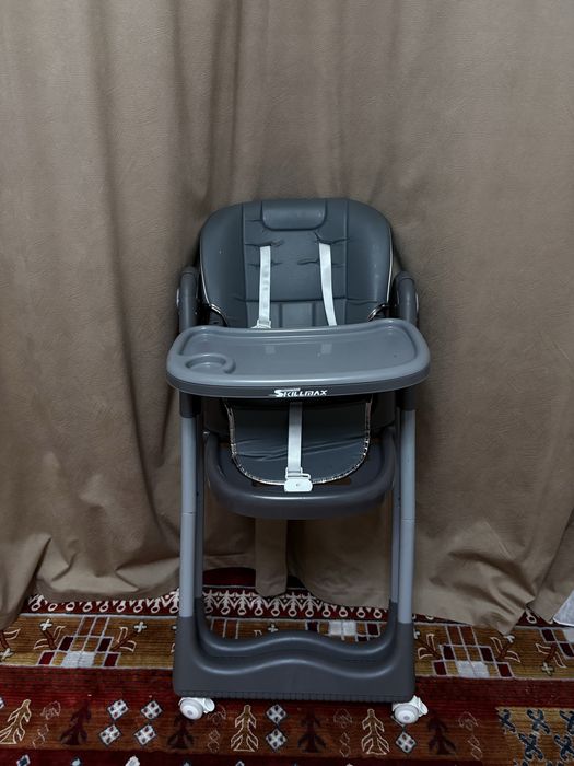 Стульчик для кормления детей