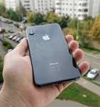 Iphone xs 64gb.