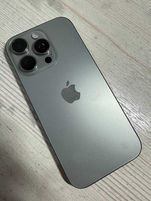 Apple iPhone 16 Pro 256 Gb(Шымкент ул Мангельдина 284/3)лот 795708