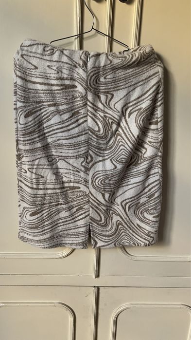 Двойка теплая кофта с юбкой размер 40 турция