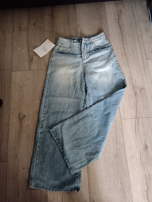Blugi moda Italia cu talie inalta