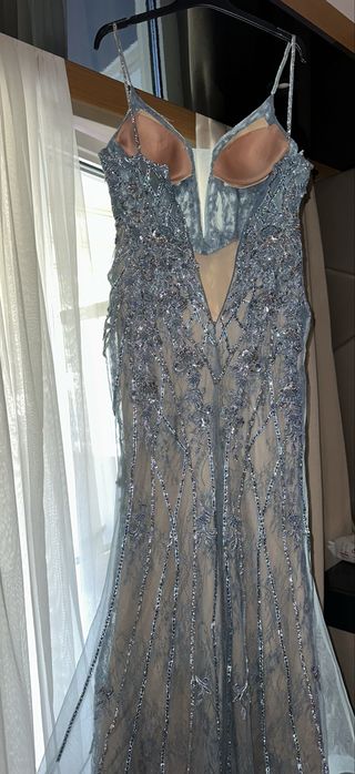 Рокля, подходяща за всеки един официален повод като: балове, сватби,тн