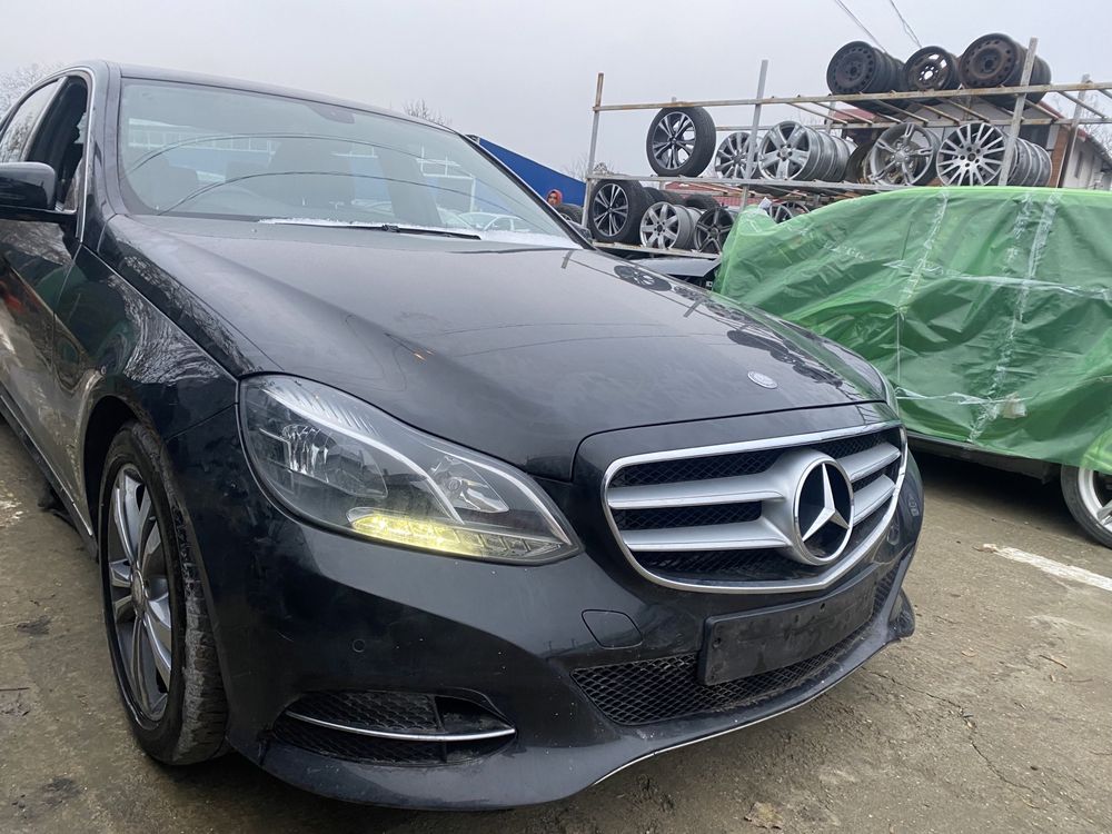 Aripă dreapta spate Mercedes W212 facelift