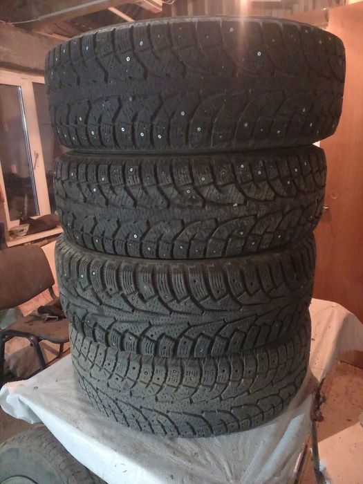 продаю зимние шины