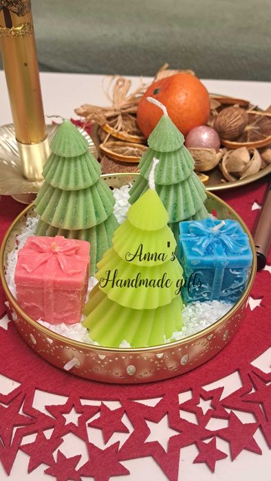 Ароматни коледни свещи