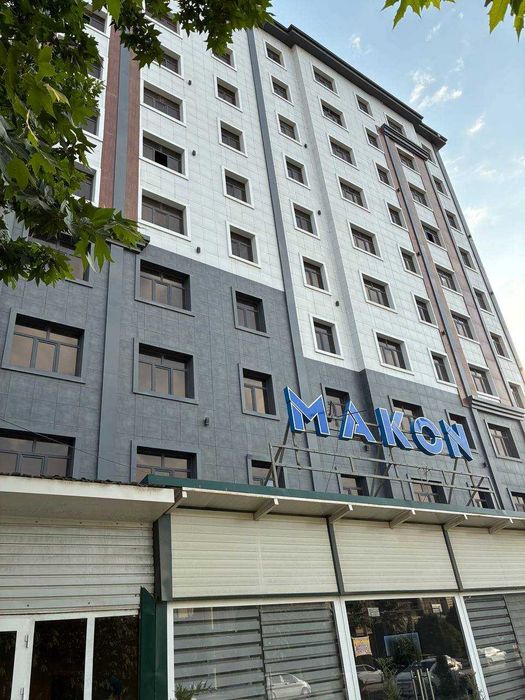 736 Продаётся квартира коробка 88кв, 2-этаж, ориентир: Обл-Гаи