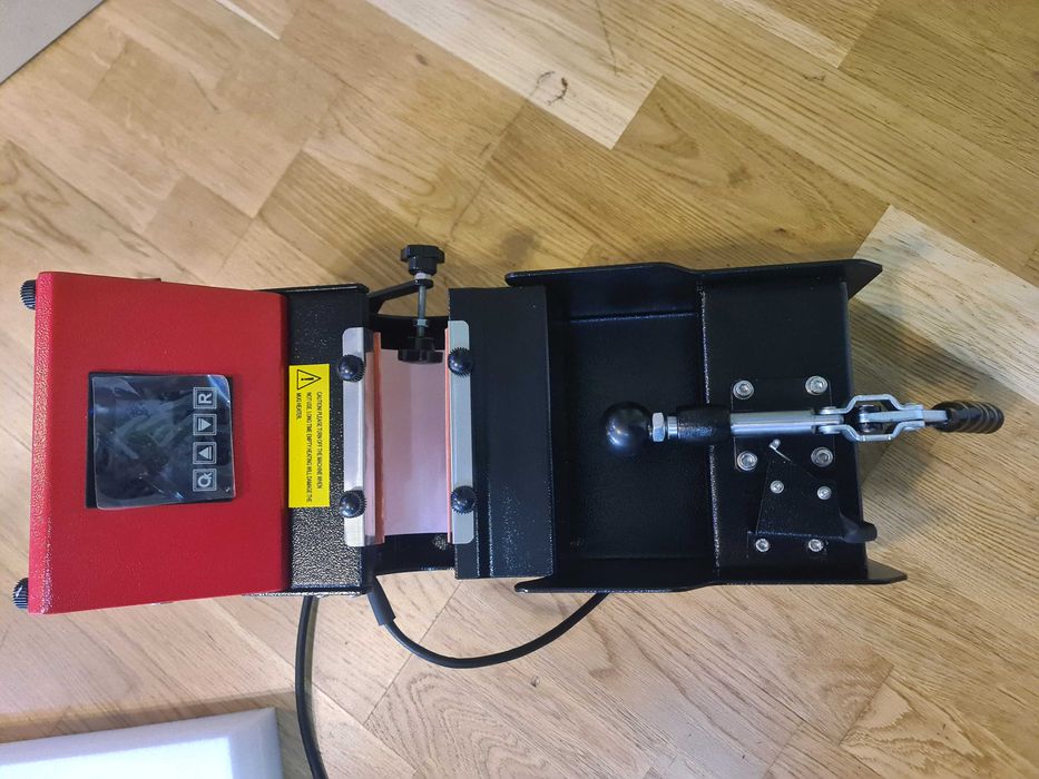 Presa Termica pentru Căni