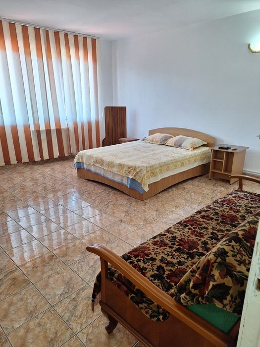 Închiriere pe termen lung