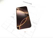 Iphone 16 Pro Desert Titanium Нов Vivacom Гаранция