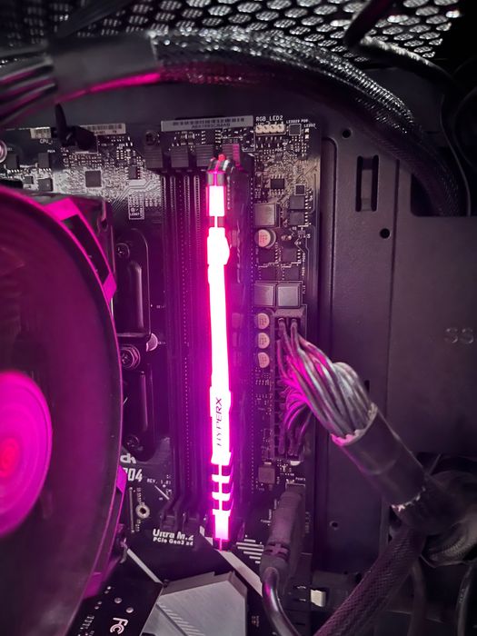 Vând Memorie Hyperx