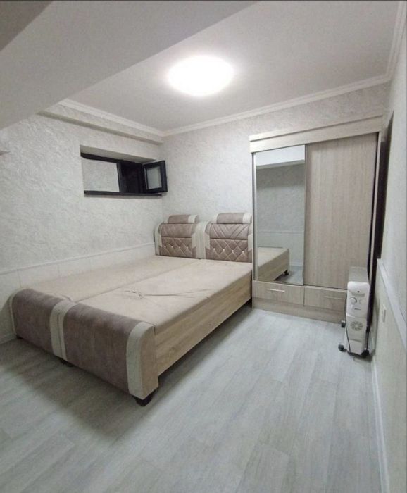 Срочно сотилади 3 хона, -1 этаж  соколний этаж  57м²