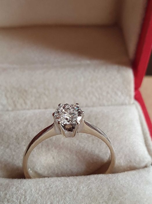 Inel solitair aur cu diamant perfect Flawless 0.5ct