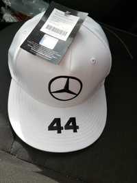 Vând șapcă originala Mercedes