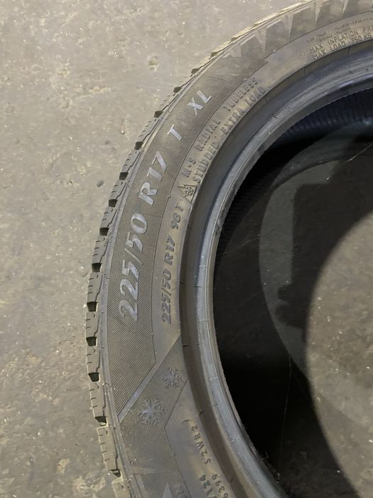 Продам шины   R17