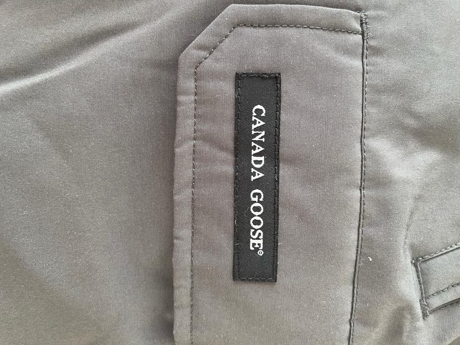 Ново яке Canada Goose