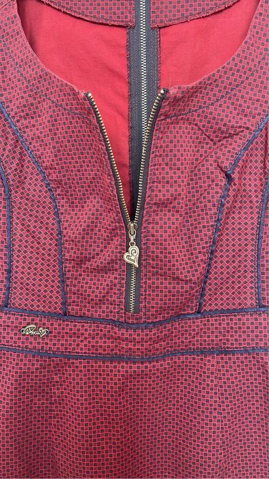 Дамски костюм Роси Фешън