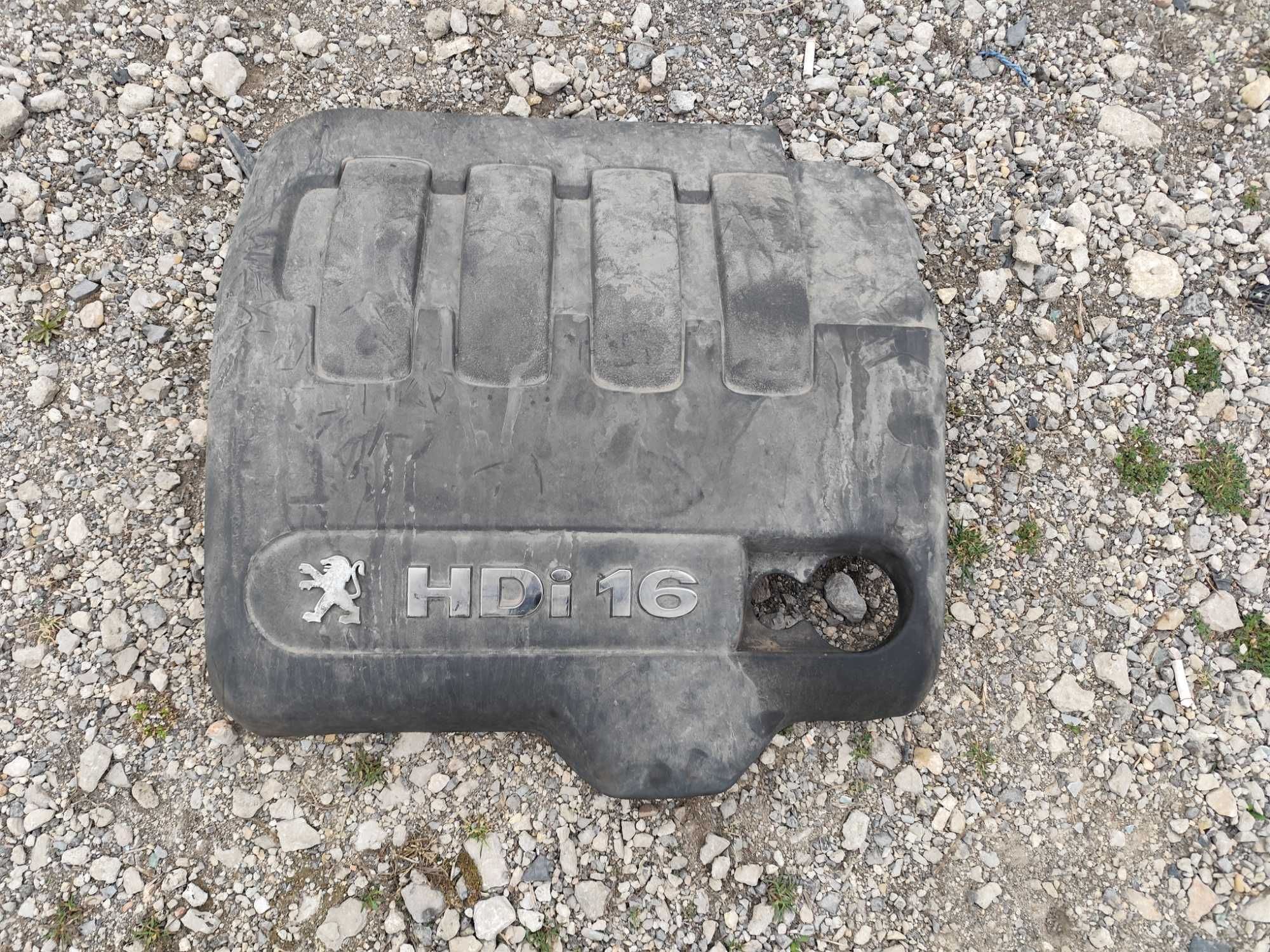 Капак двигател Пежо 407 2.0HDI