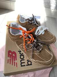 Продам кроссовки New Balance Miu Miu