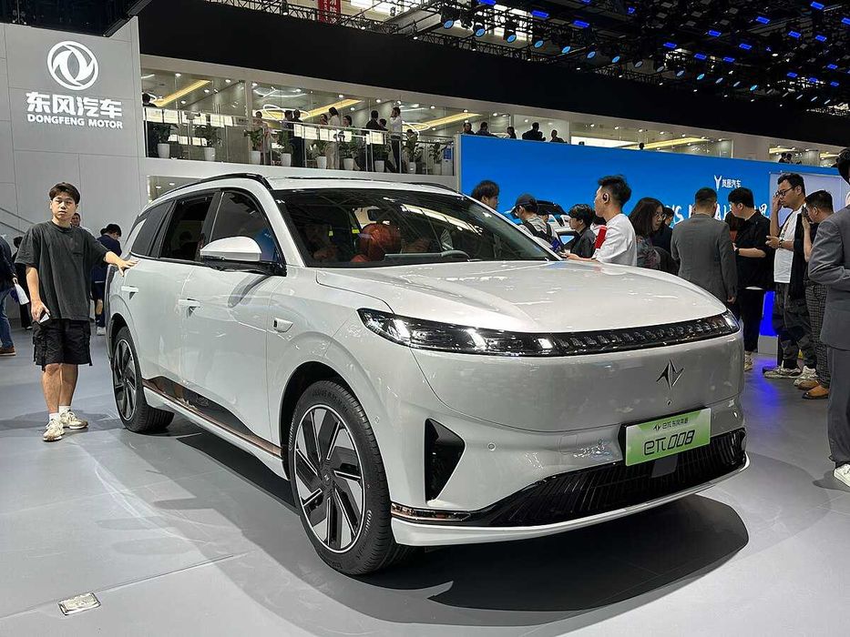 Dongfeng 008 Max siz uchun qulay usulda chiqazib beramiz