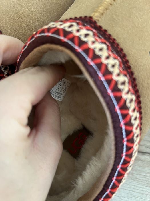 Ugg Tazz marimea 37