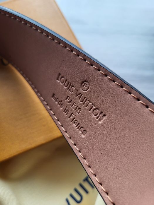 Curea LV în stare nouă