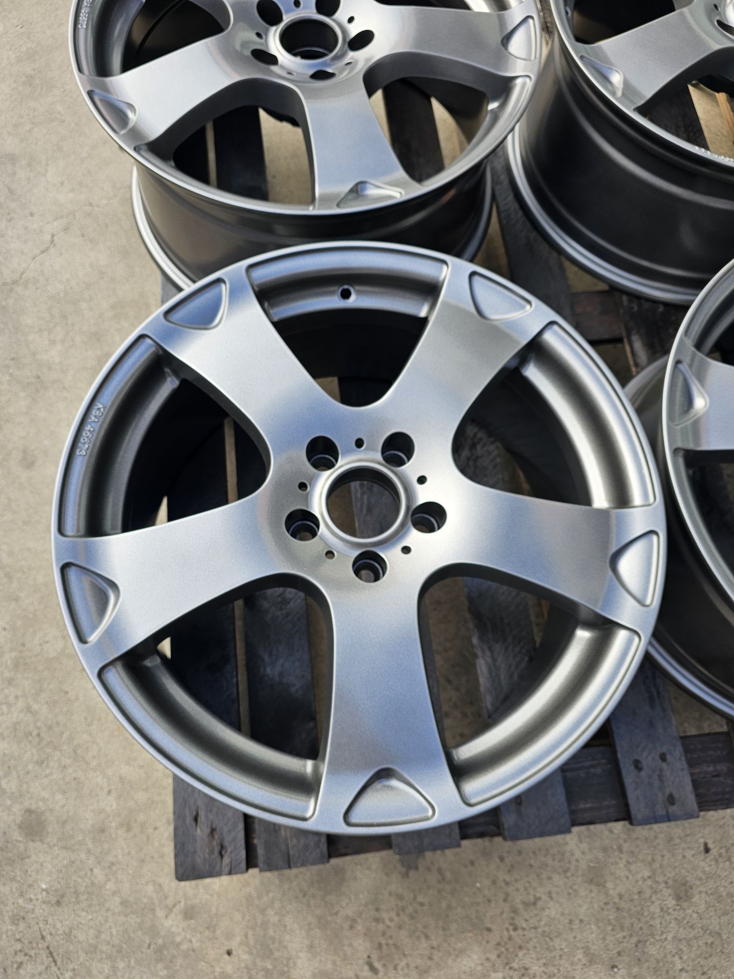 Jante 18" Audi/Mercedes 5x112 , 8J ET 42 , made in Germany