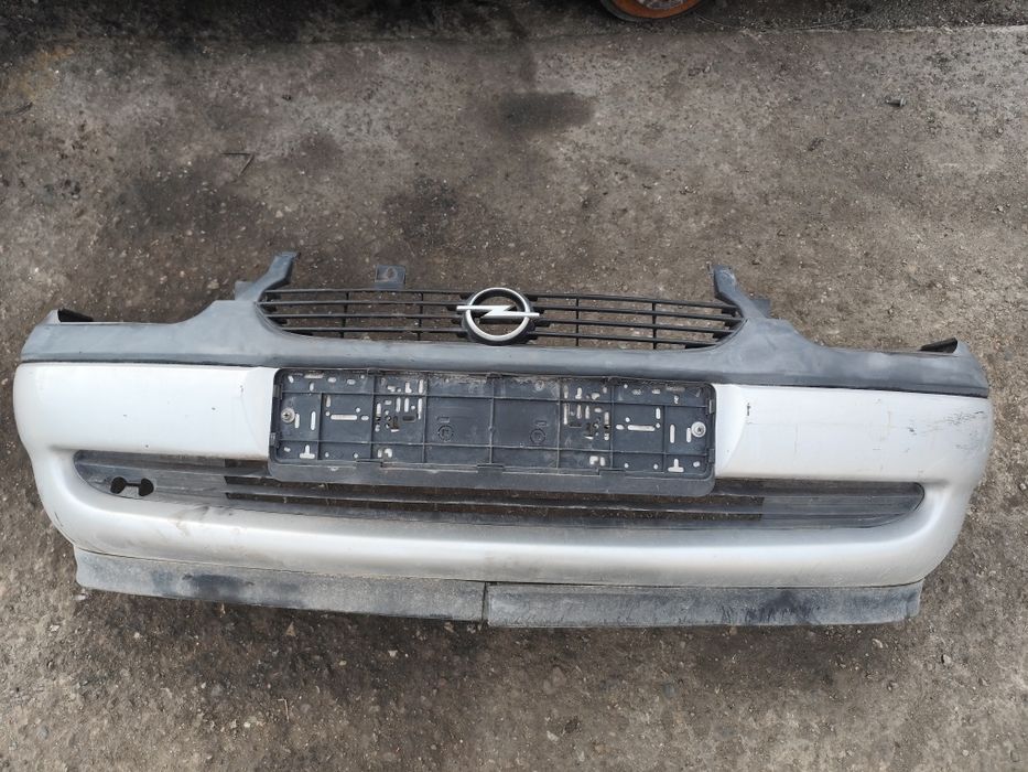 Предна броня за Опел Корса Б