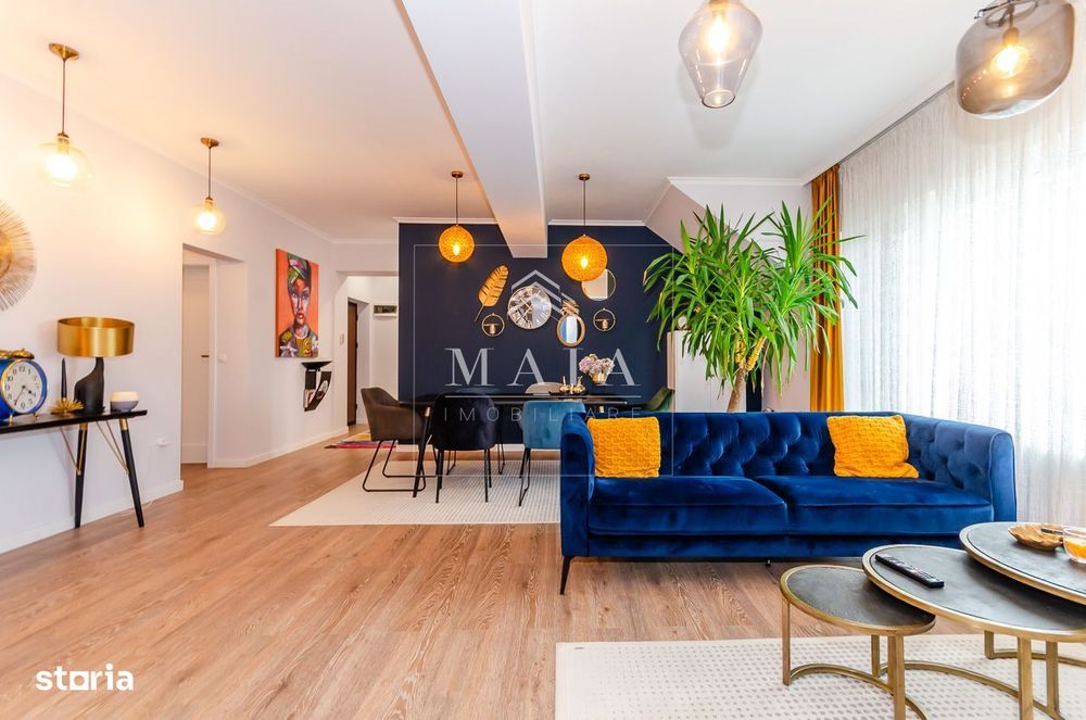 Apartament 4 camere, 136 mp, 2 locuri de parcare, Str Unirii-Selimbar