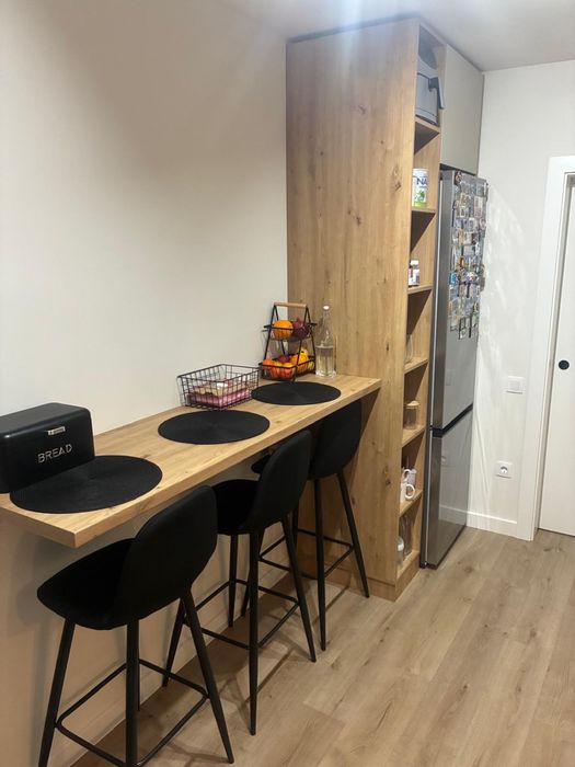 Apartament de vanzare finisat / mobilat