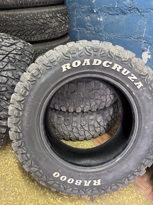 Продам шины для внедорожника