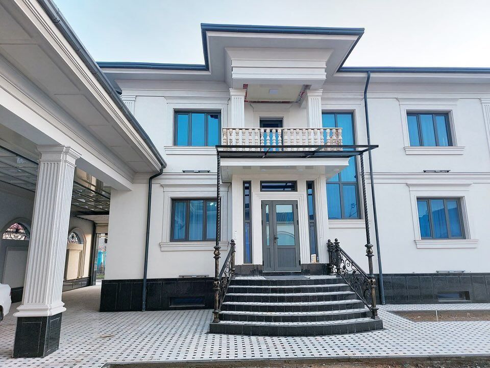 Travertin fasad shkaturka