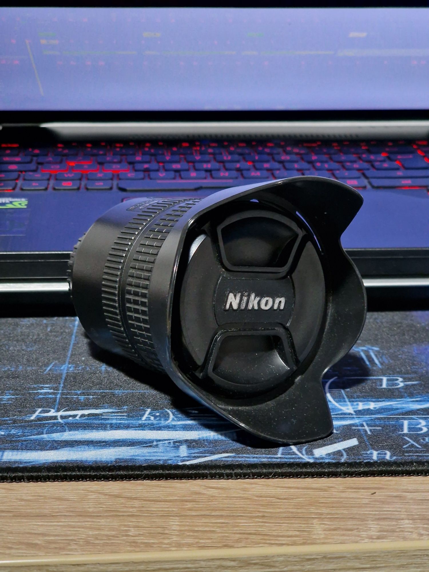 Obiectiv Nikon 24-120mm F3.5-5.6 G