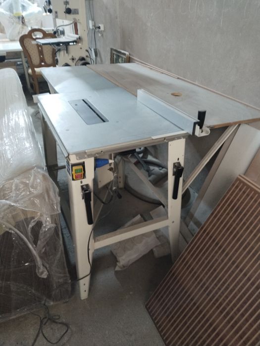 Распилочный станок ,лобзик